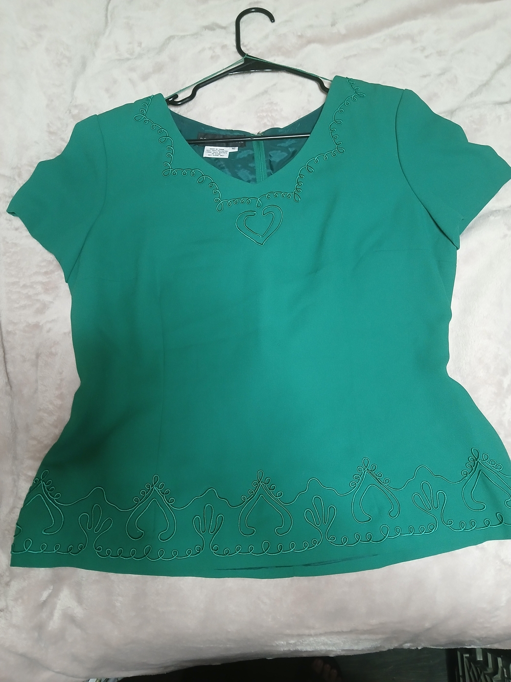 Donna Morgan Teal Short Sleeve Embroidered Top